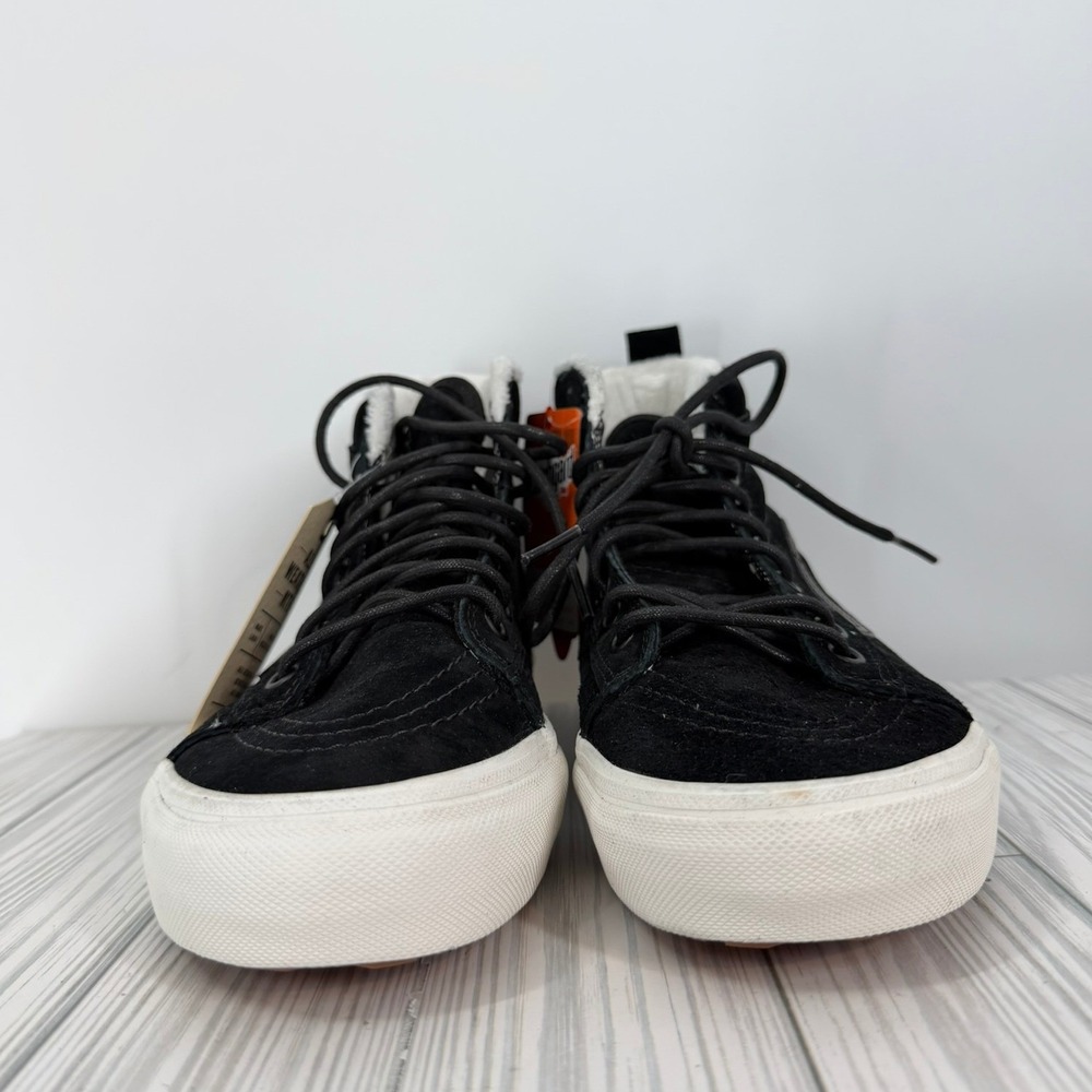 Vans Sk8-Hi All Weather Black Suede Faux Fur High Top Wmn 8.5/Men 7 NEW UNISEX - Picture 8 of 8